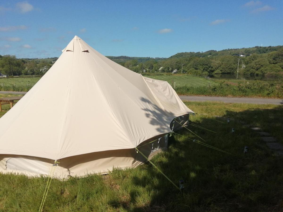 Coed Y Brenin Retreat - Bell Tent Glamping Near Aberaeron Ciliau-Aeron Extérieur photo