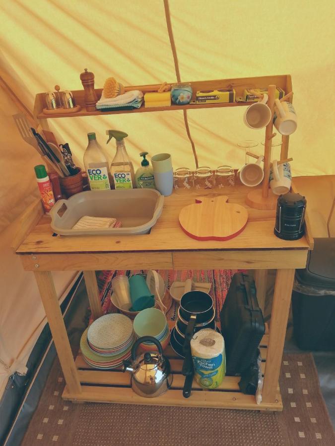 Coed Y Brenin Retreat - Bell Tent Glamping Near Aberaeron Ciliau-Aeron Extérieur photo